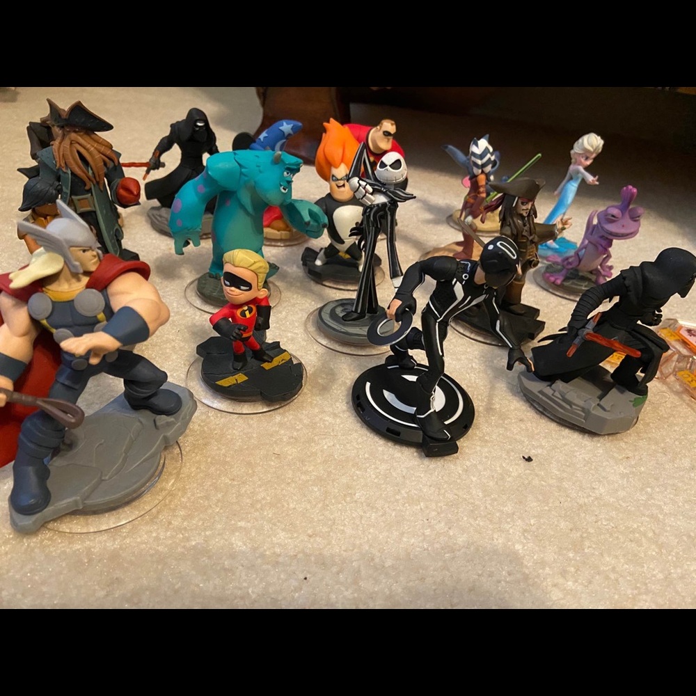 Games - Picture 2 of 6